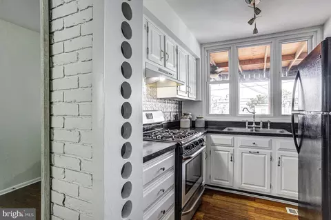 1923 Griffis Ave, Baltimore, MD 21230 photo 15