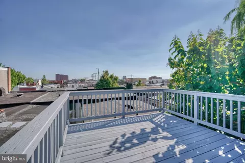 2436 Fleet St, Baltimore, MD 21224 photo 39