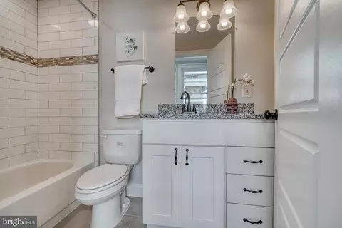 2436 Fleet St, Baltimore, MD 21224 photo 16