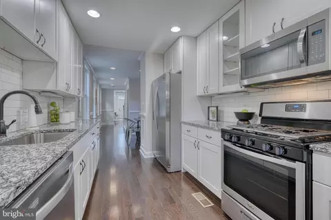 2436 Fleet St, Baltimore, MD 21224 photo 11