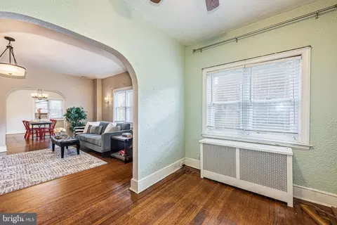 3200 Sequoia Ave, Baltimore, MD 21215 photo 3