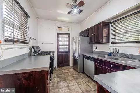 3200 Sequoia Ave, Baltimore, MD 21215 photo 14