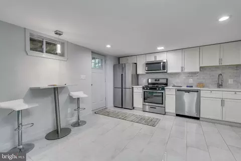 4700 Duncrest Ave, Baltimore, MD 21206 photo 56