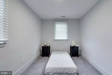 4700 Duncrest Ave, Baltimore, MD 21206 photo 28