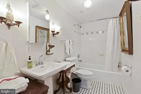 4 E Madison St, Baltimore, MD 21202 photo 38