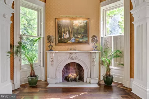 4 E Madison St, Baltimore, MD 21202 photo 12