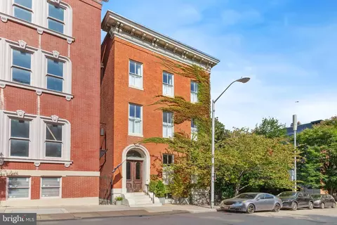 4 E Madison St, Baltimore, MD 21202 photo 2