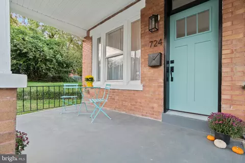 724 E 43rd St, Baltimore, MD 21212 photo 9