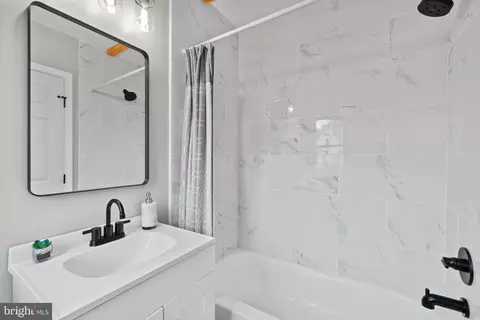 724 E 43rd St, Baltimore, MD 21212 photo 26