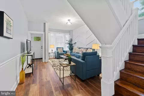 724 E 43rd St, Baltimore, MD 21212 photo 3