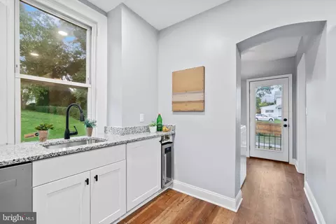 724 E 43rd St, Baltimore, MD 21212 photo 15