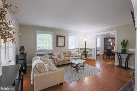4100 Westview Rd, Baltimore, MD 21218 photo 2