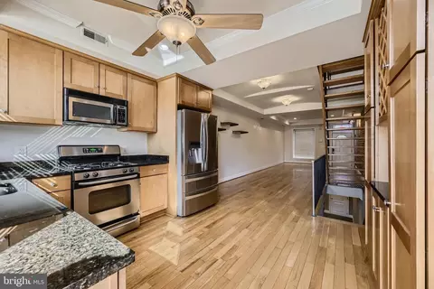 242 S Bouldin St, Baltimore, MD 21224