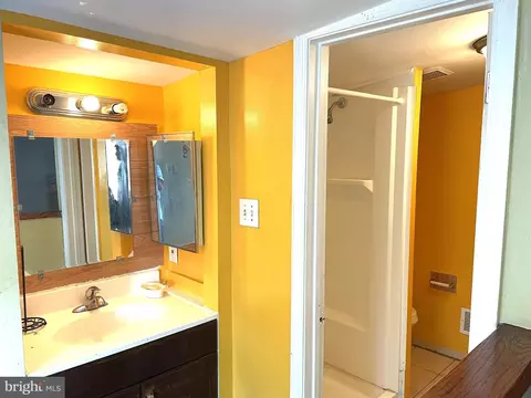 512 Mcmechen St, Baltimore, MD 21217 photo 9