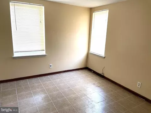512 Mcmechen St, Baltimore, MD 21217 photo 5