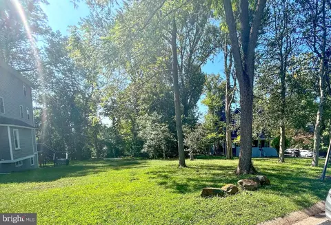 5607 Fernpark, Baltimore, MD 21207