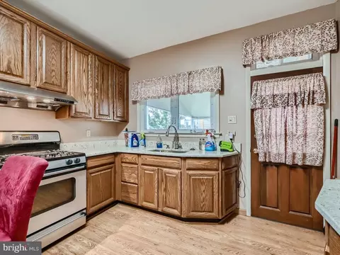 707 Berry St, Baltimore, MD 21211 photo 14