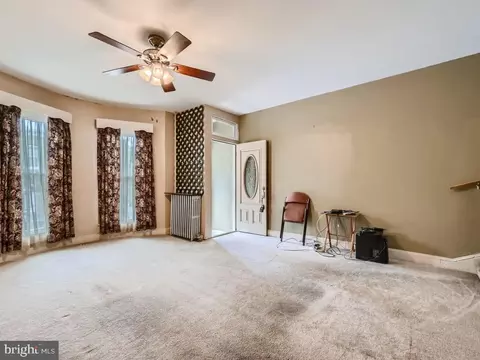 707 Berry St, Baltimore, MD 21211 photo 5