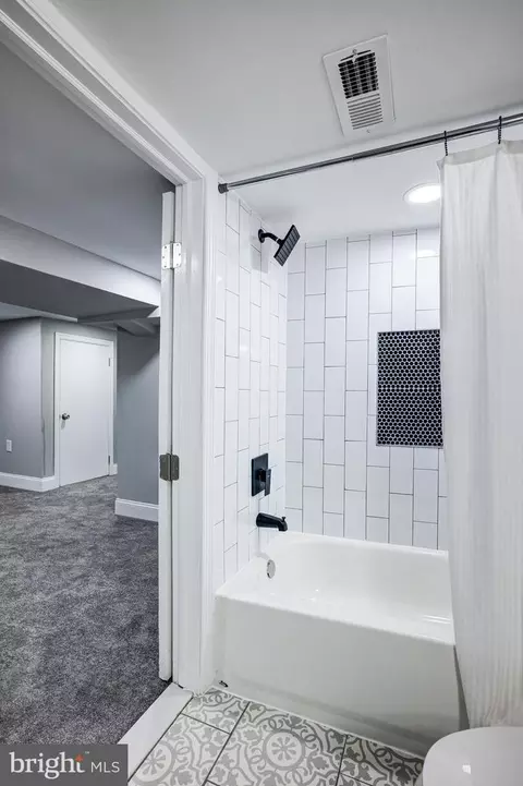 2923 Silver Hl, Baltimore, MD 21207 photo 27