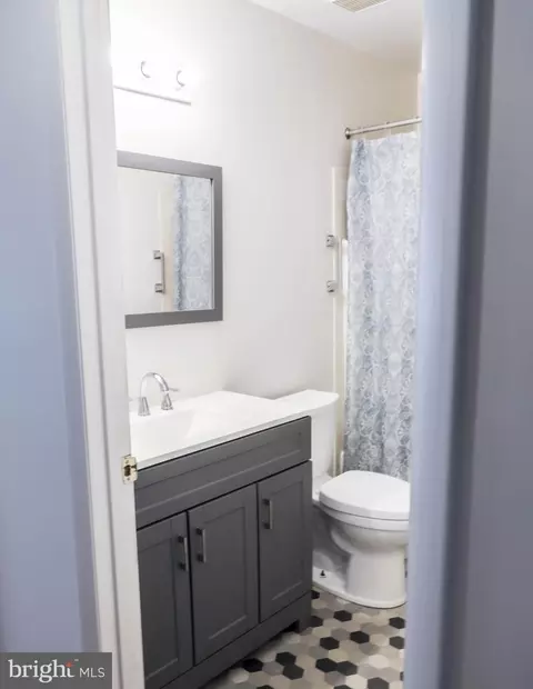 23 12 Cobber Ln, Baltimore, MD 21229 photo 42