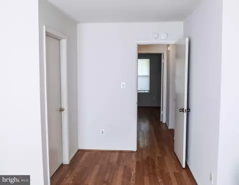 23 12 Cobber Ln, Baltimore, MD 21229 photo 33