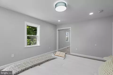 5500 Lothian Rd, Baltimore, MD 21212 photo 25