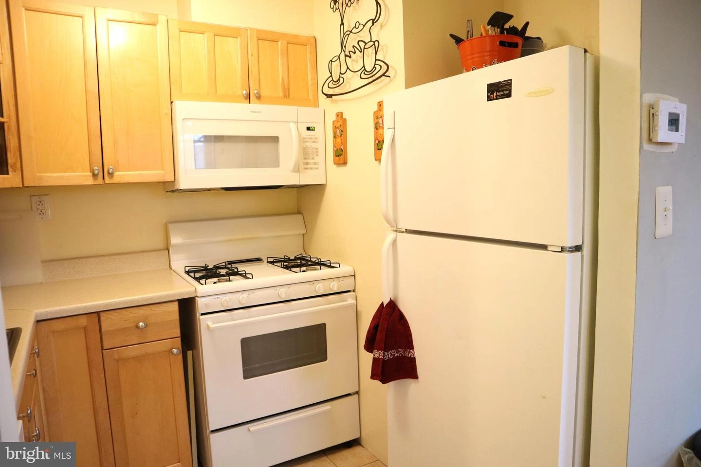 4407 Falls Bridge Dr #E, Baltimore, MD 21211 photo 6