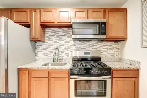 Kitchen - 3619 Brehms Ln, Baltimore, MD 21213 photo 1 of 3