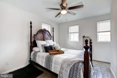 Bedroom - 3619 Brehms Ln, Baltimore, MD 21213 photo 5 of 8