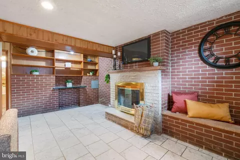 4405 Springwood Ave, Baltimore, MD 21206 photo 23