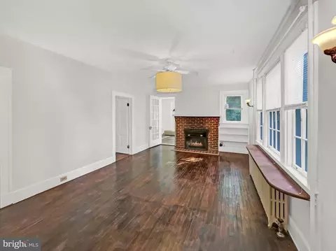 707 Dryden Dr, Baltimore, MD 21229 photo 7