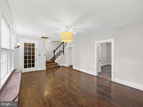 707 Dryden Dr, Baltimore, MD 21229 photo 11