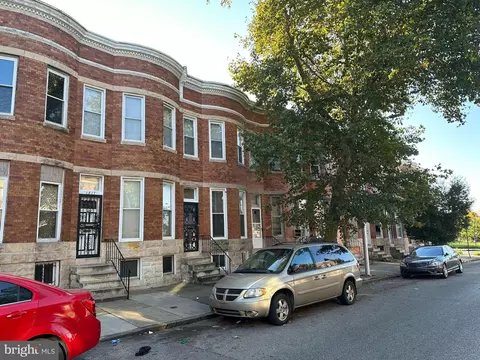 1821 N Mount St, Baltimore, MD 21217 photo 3