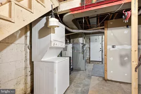 313 Charter Oak Ave, Baltimore, MD 21212 photo 38