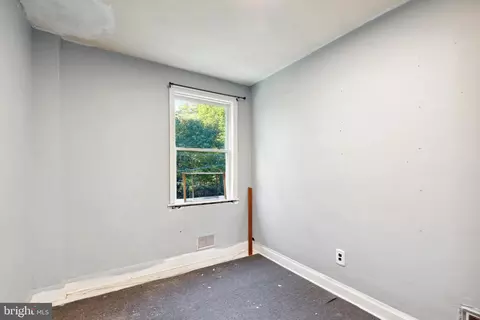 313 Charter Oak Ave, Baltimore, MD 21212 photo 25