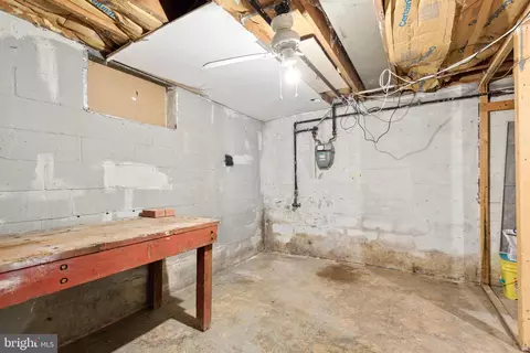 313 Charter Oak Ave, Baltimore, MD 21212 photo 37