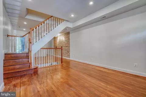529 E 38th St, Baltimore, MD 21218 photo 6