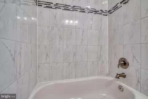 529 E 38th St, Baltimore, MD 21218 photo 23