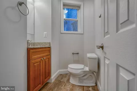 529 E 38th St, Baltimore, MD 21218 photo 15