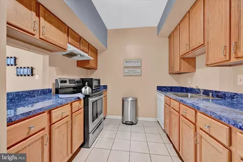1508 E Fairmount Ave, Baltimore, MD 21231 photo 8