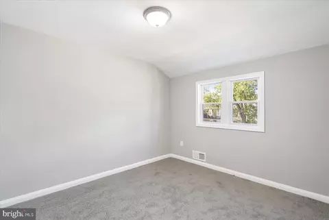 653 Brisbane Rd, Baltimore, MD 21229 photo 23