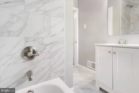 653 Brisbane Rd, Baltimore, MD 21229 photo 22