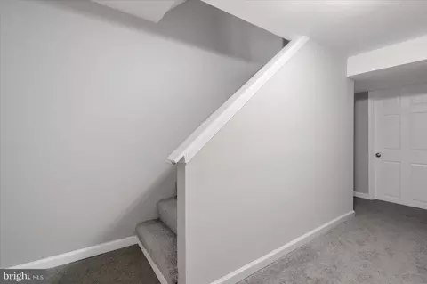 653 Brisbane Rd, Baltimore, MD 21229 photo 19