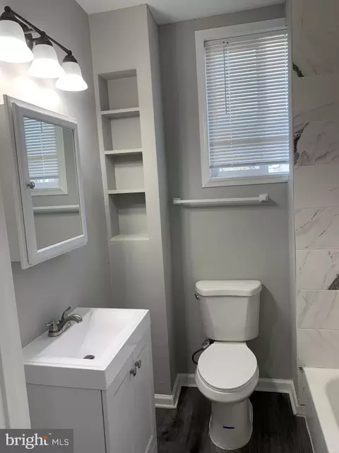 2113 Baker St, Baltimore, MD 21217 photo 7