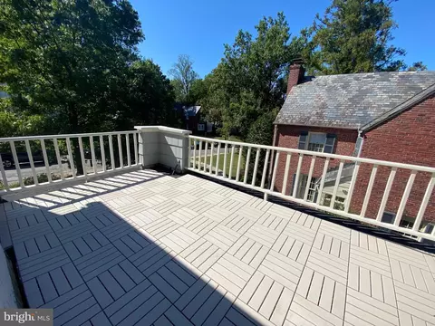306 Saint Dunstans Rd, Baltimore, MD 21212 photo 36