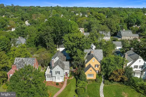 306 Saint Dunstans Rd, Baltimore, MD 21212 photo 43