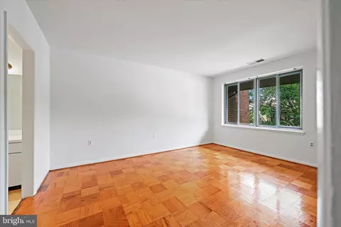 3 Hamill Rd #3F, Baltimore, MD 21210 photo 15