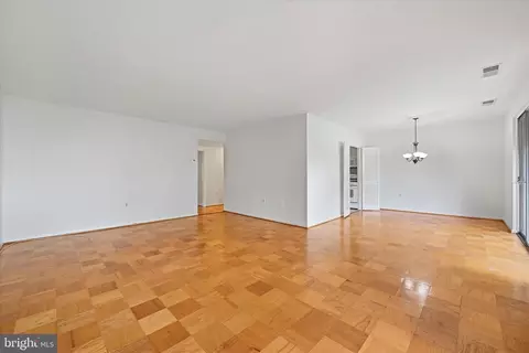 3 Hamill Rd #3F, Baltimore, MD 21210 photo 10