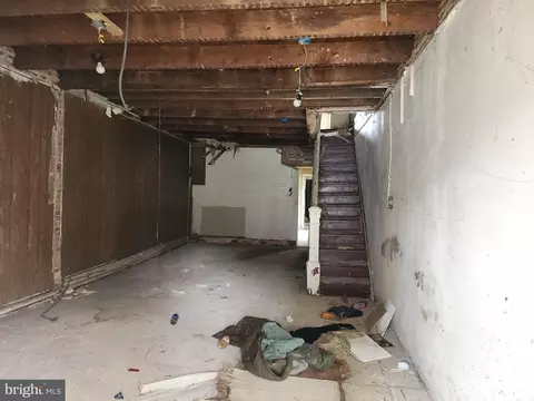 614 Bartlett Ave, Baltimore, MD 21218 photo 3
