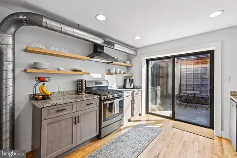 901 S Streeper St, Baltimore, MD 21224 photo 15
